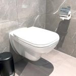 Comment bien nettoyer un WC suspendu